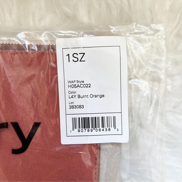 New! THEORY Clutch Crossbody Bag in Burnt Orange - Picture 11 of 11